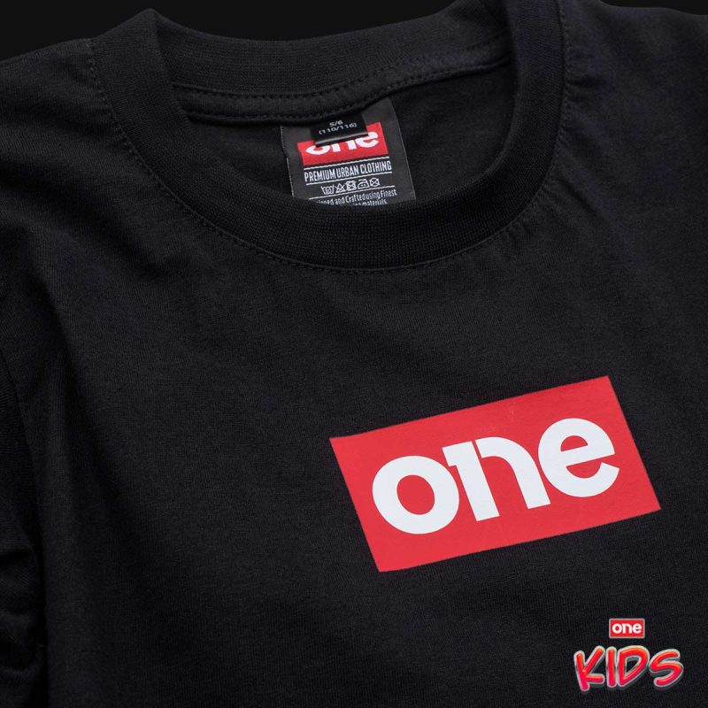 Schwarzes T-Shirt Classic für Kinder - R One Blvk - 03
