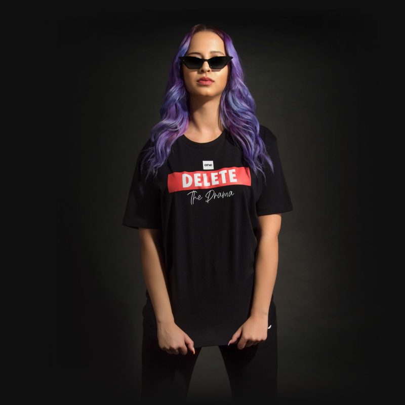 Schwarzes breites Damen T-shirt Delete The Drama - 02