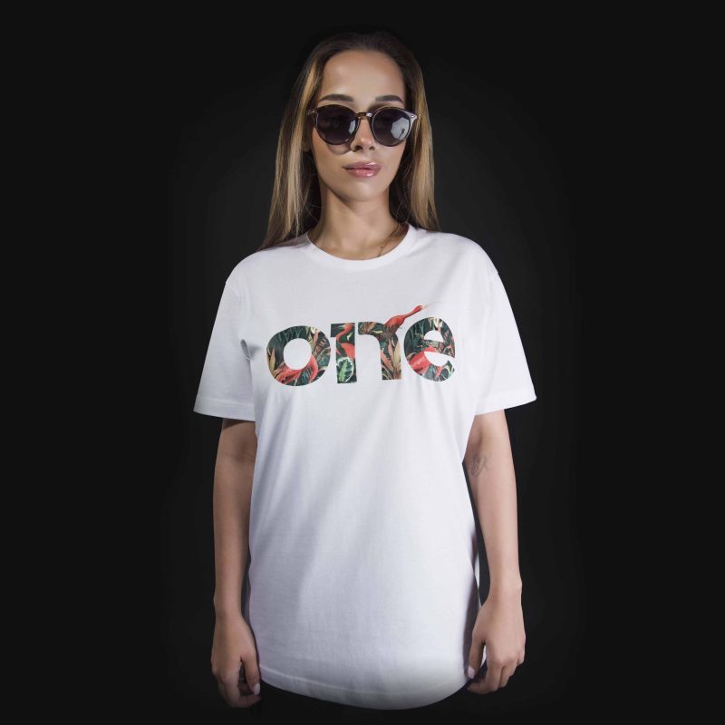 Weißes breites Damen T-shirt Flamingo One