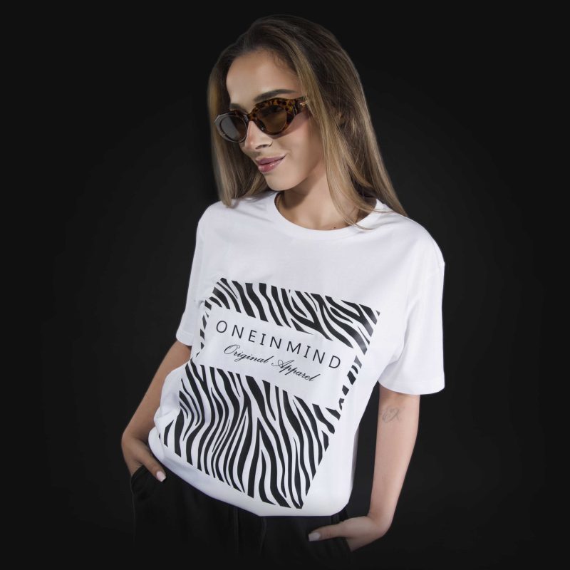 Weißes breites Damen T-shirt Wild One - 03