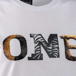 Weißes breites Damen T-shirt AI One - 02