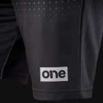 Herren Shorts - Gradient Dots - 04
