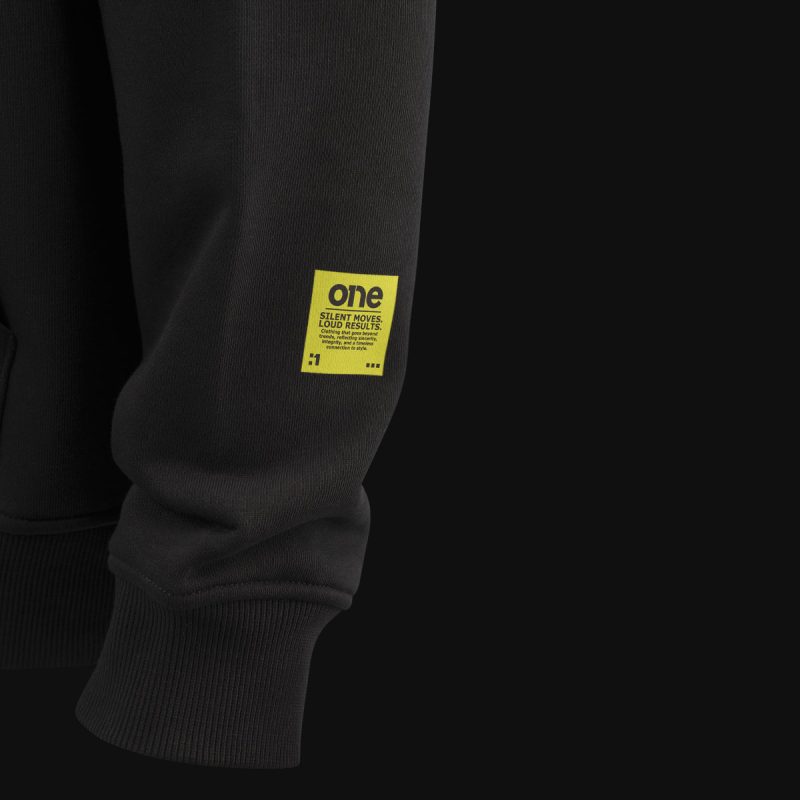 Schwarzes Herren Hoodie - Electric One - 04