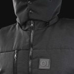 Schwarze Herrenweste mit Kapuze – O1 Black - 05
