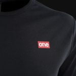 Schwarzes Herrenhemd - Red One - 03