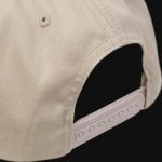 Kappe beige mit Verschluss Neutral ONE - 03
