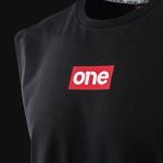 Schwarzes Herren Muskelshirt - Classic Red One - 03