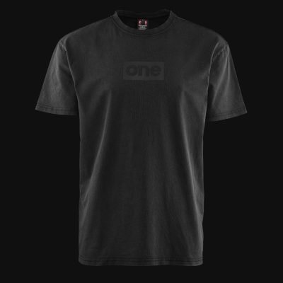 Schwarzes Herren-T-Shirt in Übergröße - Faded Fit One