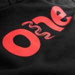 Schwarzer Herren-Hoodie mit Kapuze - SNK One - 04